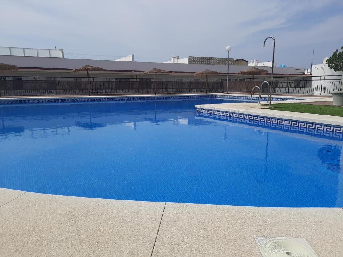 Apartment In Costa Del Sol With Large Terrace For 9 People รินกอนเดลาวิกตอเรีย ภายนอก รูปภาพ